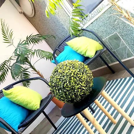 Lena - Apartament *